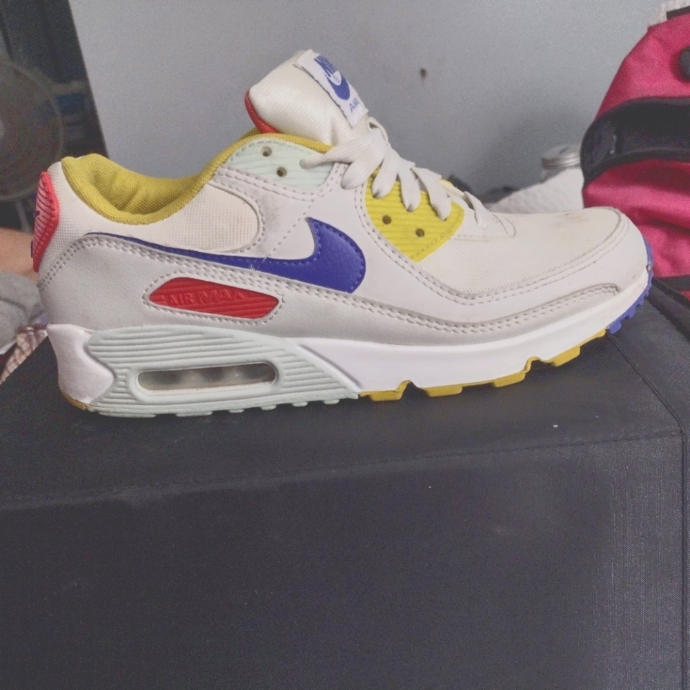 Nike shoes